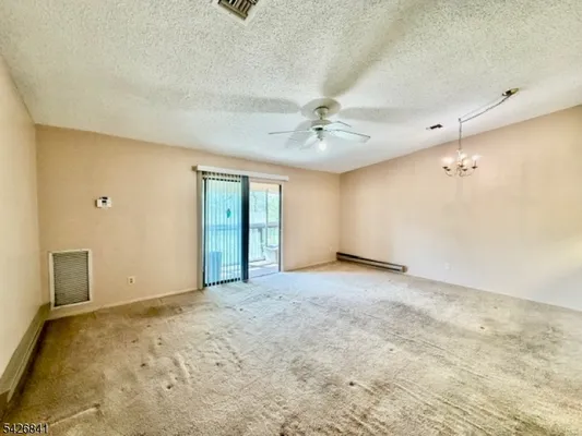 Property Slideshow image 3 of 21 | 278 crosse dr 3f, Monroe Twp., NJ, 08831