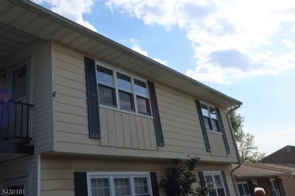 Property Slideshow image 2 of 12 | 12 louisiana dr d, Old Bridge Twp., NJ, 07747