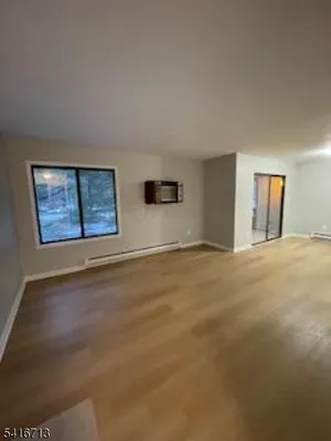 Property Slideshow image 2 of 46 | 140 amberly dr, Manalapan Twp., NJ, 07726