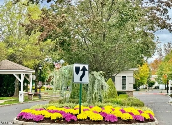Property Slideshow image 2 of 47 | 2104 avery ct, Franklin Twp., NJ, 08873