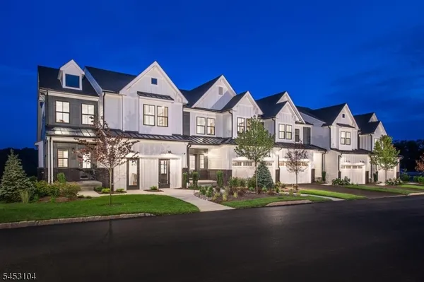Property Slideshow image 2 of 25 | 1 voorhees ct, Far Hills Boro, NJ, 07931