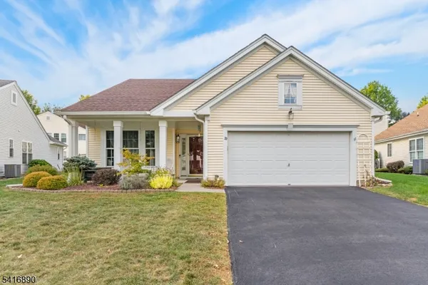 Property Slideshow image 3 of 40 | 29 stafford ln, White Twp., NJ, 07823