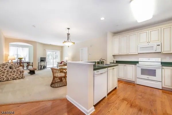 Property Slideshow image 2 of 14 | 67 ridgeview ln, Mount Arlington Boro, NJ, 07856