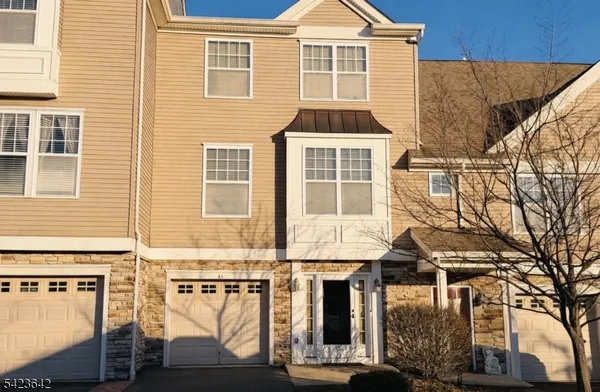 Property Slideshow image 3 of 32 | 46 junegrass way, Allamuchy Twp., NJ, 07840