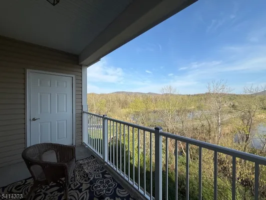 Property Slideshow image 2 of 33 | 9411 warrens way, Wanaque Boro, NJ, 07465