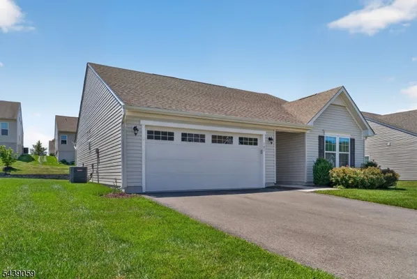 Property Slideshow image 2 of 30 | 101 mountain view ln, Mansfield Twp., NJ, 07865