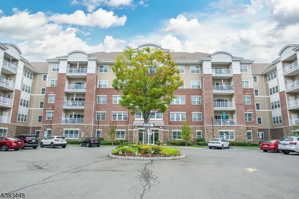 Property Slideshow image 2 of 36 | 1116 warrens way, Wanaque Boro, NJ, 07465