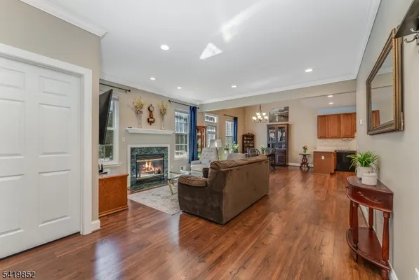 Property Slideshow image 2 of 22 | 3 indian plantation st, Raritan Twp., NJ, 08822