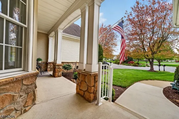 Property Slideshow image 3 of 50 | 6 osprey ct, Washington Twp., NJ, 07882