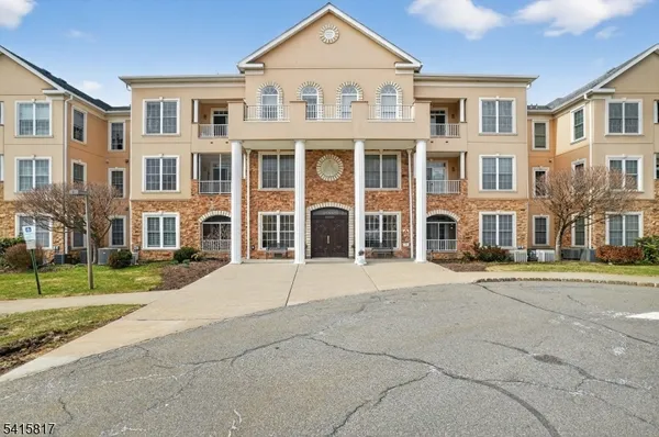 Property Slideshow image 2 of 34 | 1209 johnson dr, Rockaway Twp., NJ, 07866