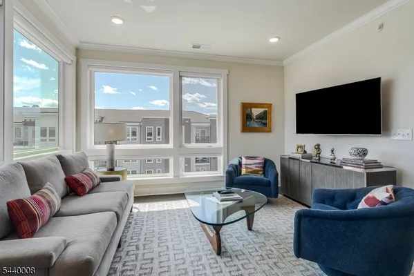 Property Slideshow image 3 of 21 | 3 vanderbilt blvd 402, Florham Park Boro, NJ, 07932