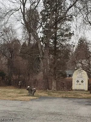 Property Slideshow image 2 of 14 | 6 gordon way, Roxbury Twp, NJ, 07836