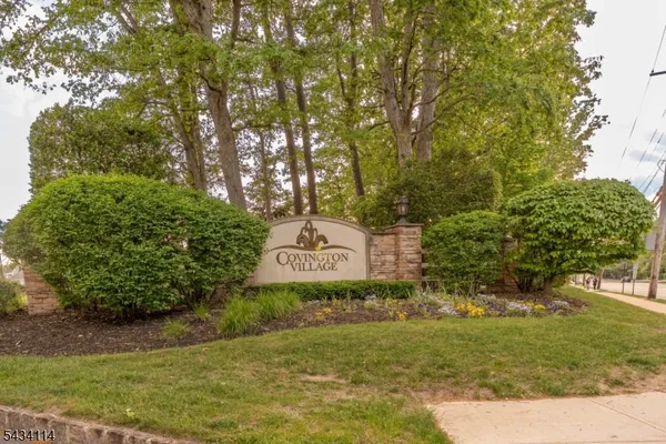 Property Slideshow image 2 of 25 | 636 sophee ln, Lakewood Twp., NJ, 08701
