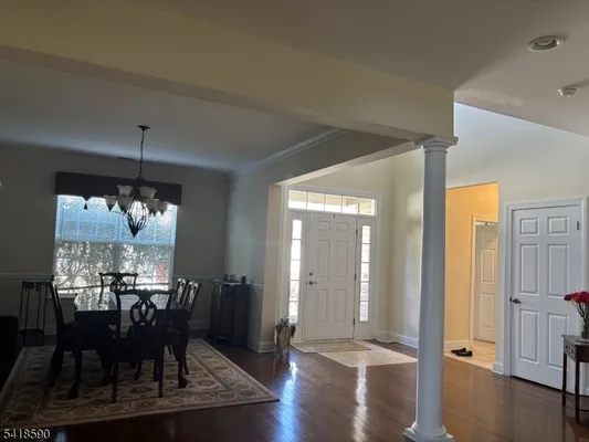 Property Slideshow image 2 of 25 | 14 fehervari ct, Franklin Twp., NJ, 08873