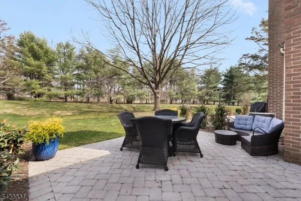 Property Slideshow image 3 of 27 | 54 wexford dr, Mendham Boro, NJ, 07945