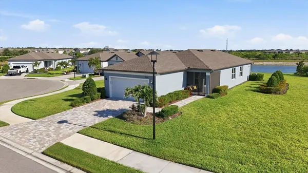 Property Slideshow image 2 of 62 | 8336 ocean tides cv, Parrish, FL, 34219