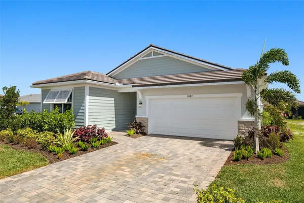Property Slideshow image 2 of 42 | 11683 rose gold ct, Venice, FL, 34293