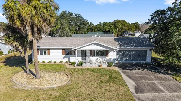 Property Slideshow image 2 of 36 | 10319 se 177th pl, Summerfield, FL, 34491