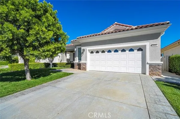 Property Slideshow image 2 of 18 | 1066 northview dr, Beaumont, CA, 92223