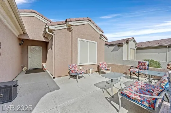 Property Slideshow image 2 of 34 | 7741 fruit dove st, North Las Vegas, NV, 89084