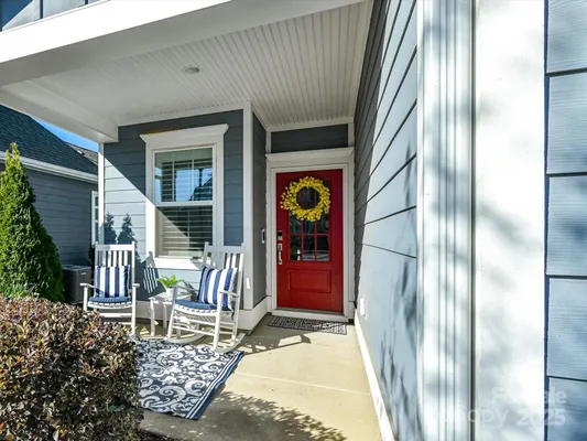 Property Slideshow image 3 of 48 | 5197 looking glass trl, Denver, NC, 28037