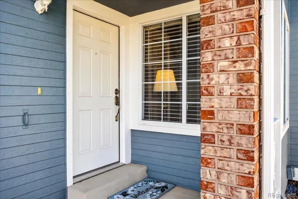 Property Slideshow image 2 of 26 | 20 shetland ct, Highlands Ranch, CO, 80130