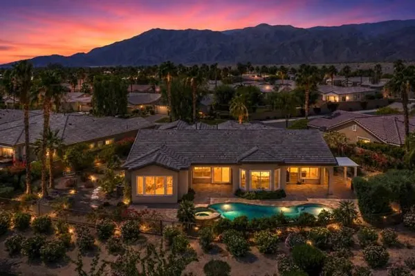 Property Slideshow image 2 of 40 | 81196 victoria ln, La Quinta, CA, 92253