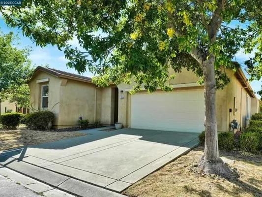 Property Slideshow image 2 of 29 | 329 brockton pl, Rio Vista, CA, 94571