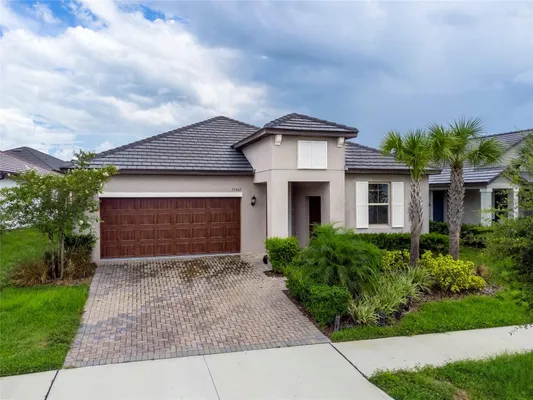 Property Slideshow image 3 of 66 | 31467 cannon rush dr, San Antonio, FL, 33576