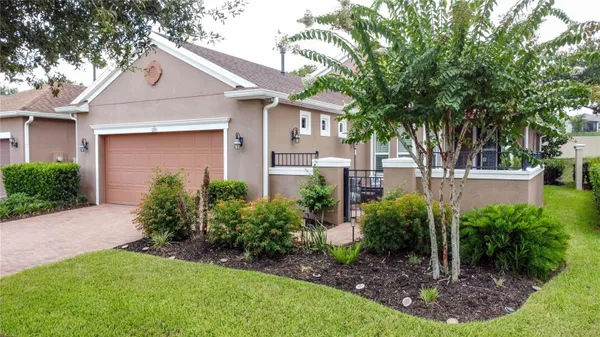 Property Slideshow image 2 of 72 | 255 silver maple rd, Groveland, FL, 34736