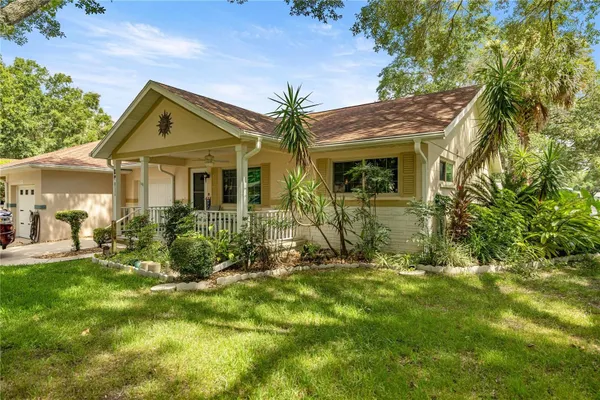 Property Slideshow image 2 of 17 | 8711 sw 96th ln d, Ocala, FL, 34481