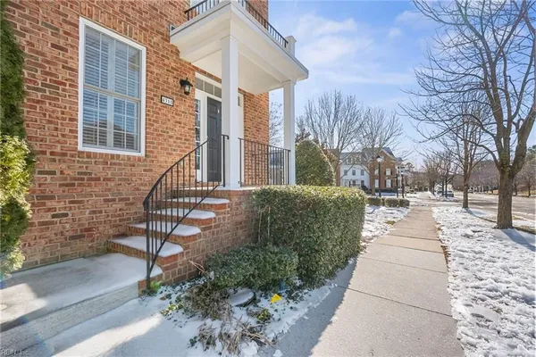 Property Slideshow image 2 of 39 | 4315 casey blvd, Williamsburg, VA, 23188