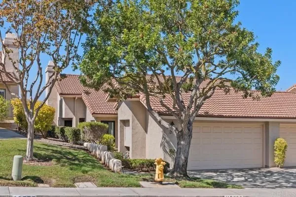 Property Slideshow image 2 of 29 | 12733 via nasca, San Diego, CA, 92128
