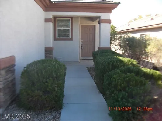 Property Slideshow image 2 of 13 | 2539 sirius star st, Henderson, NV, 89044