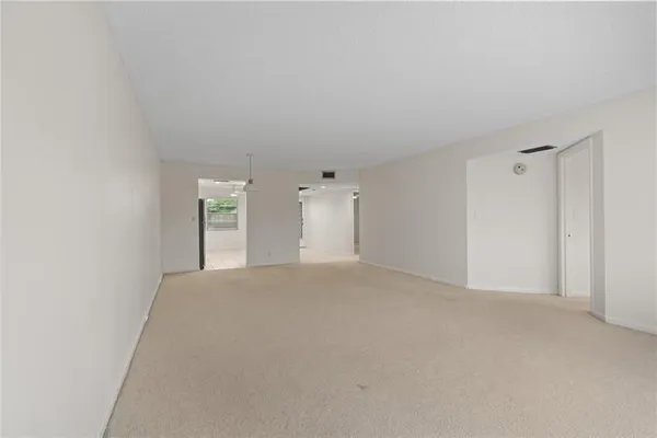 Property Slideshow image 3 of 29 | 1801 eleuthera pt j3, Coconut Creek, FL, 33066