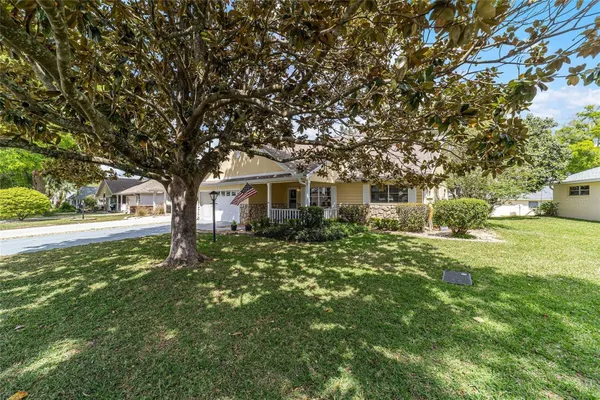 Property Slideshow image 3 of 55 | 8819 sw 91st pl d, Ocala, FL, 34481