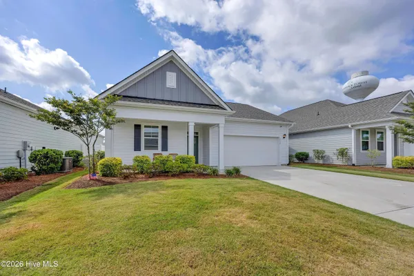 Property Slideshow image 2 of 20 | 1369 clendon cir, Leland, NC, 28451