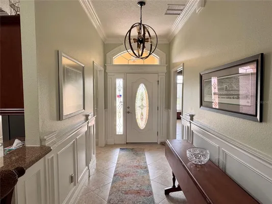 Property Slideshow image 2 of 37 | 2005 markridge loop, The Villages, FL, 32162