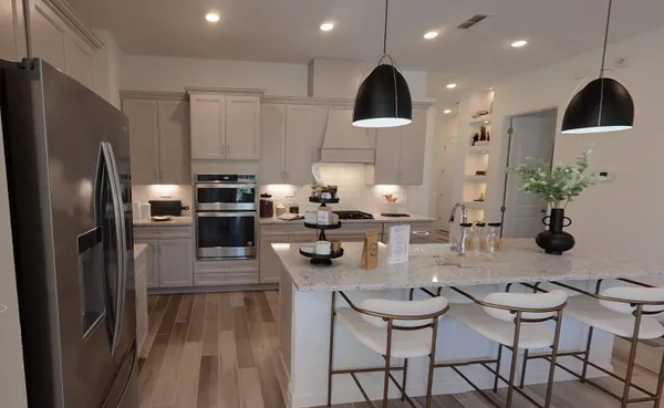 Property Slideshow image 2 of 10 | 205 aspen arch ct, Hermitage, TN, 37076