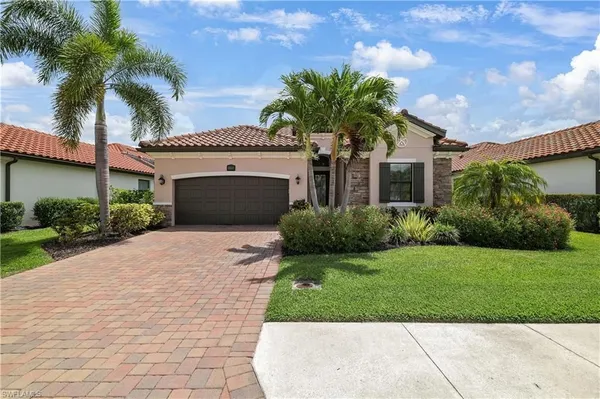 Property Slideshow image 3 of 50 | 28657 newtown ct, Bonita Springs, FL, 34135