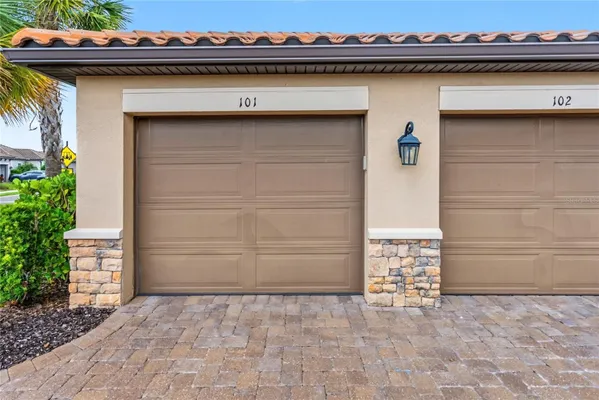 Property Slideshow image 3 of 56 | 12710 sorrento way 101, Bradenton, FL, 34211