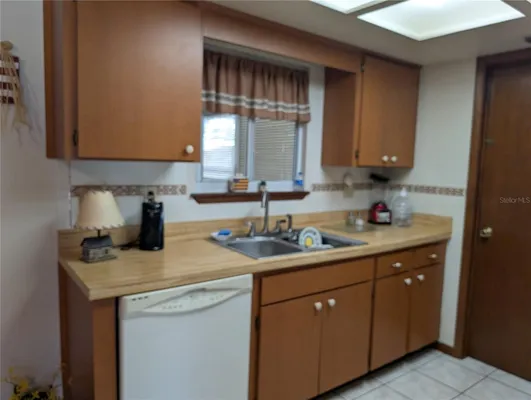 Property Slideshow image 3 of 16 | 8483 sw 106th pl, Ocala, FL, 34481