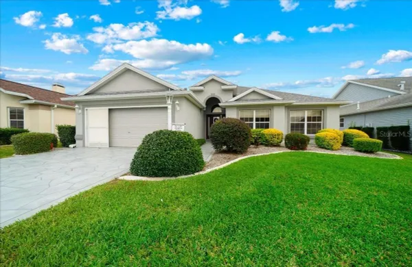 Property Slideshow image 2 of 73 | 2574 caribe dr, The Villages, FL, 32162