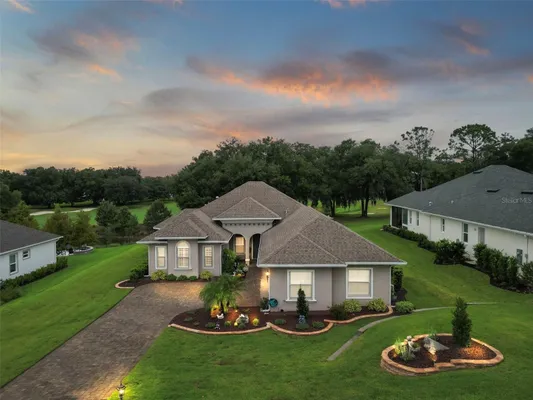 Property Slideshow image 2 of 47 | 5096 greens dr, Lady Lake, FL, 32159