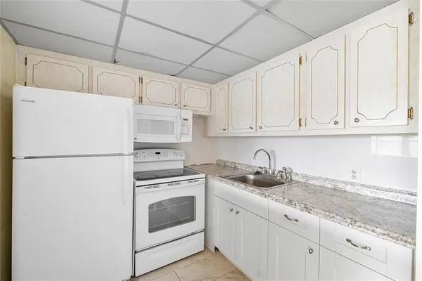 Property Slideshow image 3 of 12 | 358 dorset i # 358, Boca Raton, FL, 33434