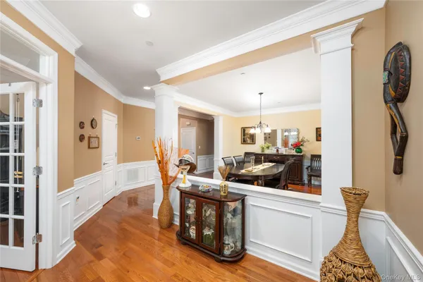 Property Slideshow image 3 of 32 | 14 langdon grove, Carmel, NY, 10512