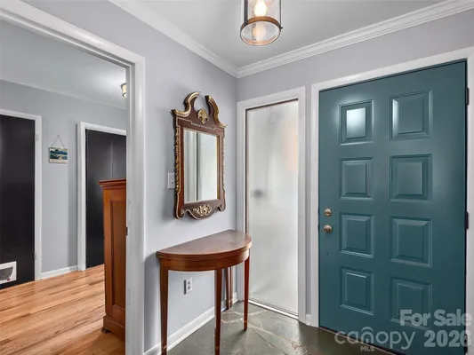 Property Slideshow image 2 of 30 | 521 crowfields ln, Asheville, NC, 28803