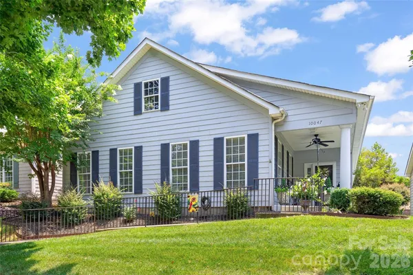Property Slideshow image 2 of 29 | 10047 bishops gate blvd, Pineville, NC, 28134