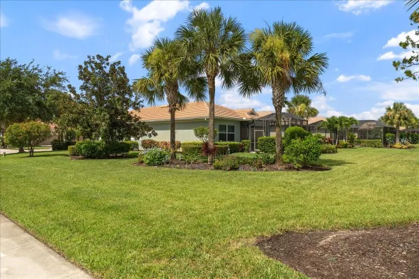Property Slideshow image 3 of 39 | 10662 camarelle cir, Fort Myers, FL, 33913