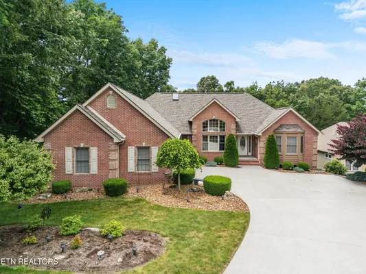 Property Slideshow image 2 of 50 | 106 mariners dr, Crossville, TN, 38558